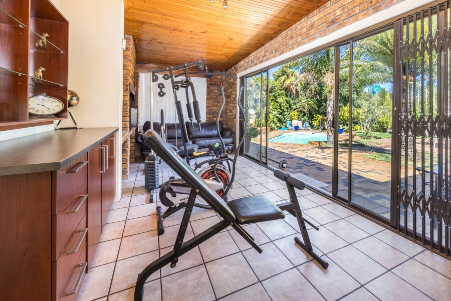 4 Bedroom Property for Sale in Sonnekuil Western Cape